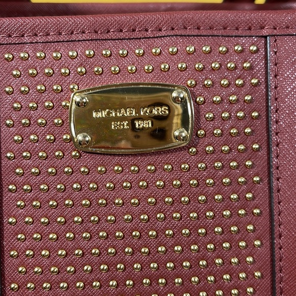 Authentic Micro Studded - Michael Kors Leather Jet Tote - Picture 11 of 13